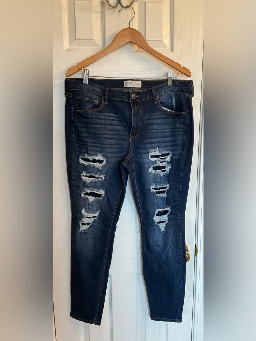 Mudd Flex Stretch Distressed Skinny Women’s/Juniors Jeans Dark Blue Wash Size 17